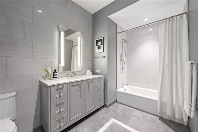 435 N Michigan Avenue 414, Chicago, IL 60611