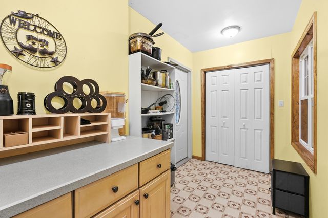 56200 California Road, Pokagon Twp, MI 49047