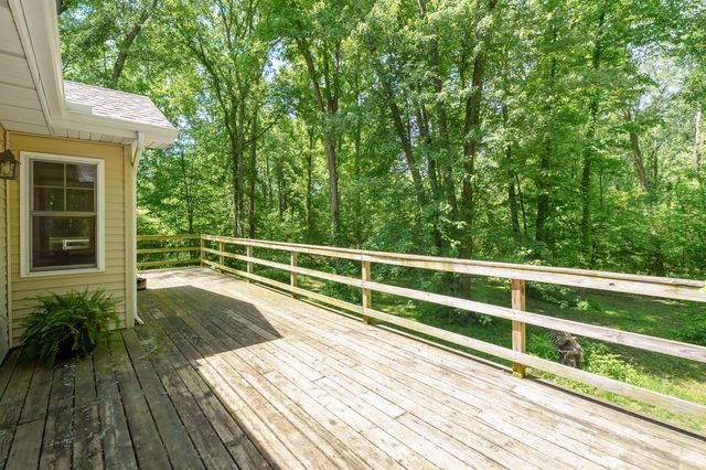 56200 California Road, Pokagon Twp, MI 49047