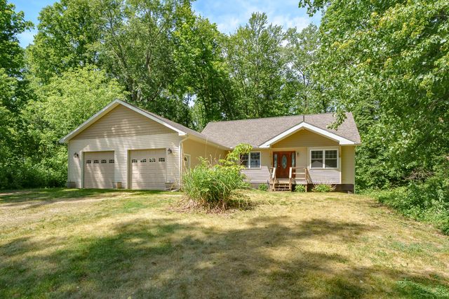 56200 California Road, Pokagon Twp, MI 49047