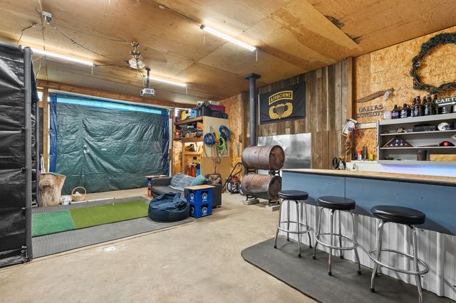 56200 California Road, Pokagon Twp, MI 49047