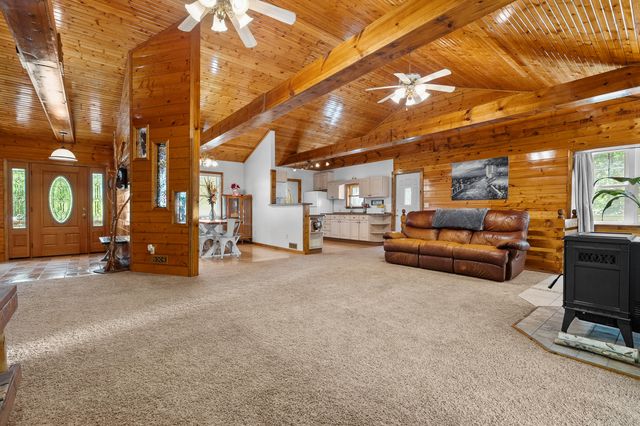 56200 California Road, Pokagon Twp, MI 49047