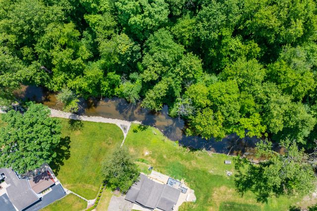 56200 California Road, Pokagon Twp, MI 49047