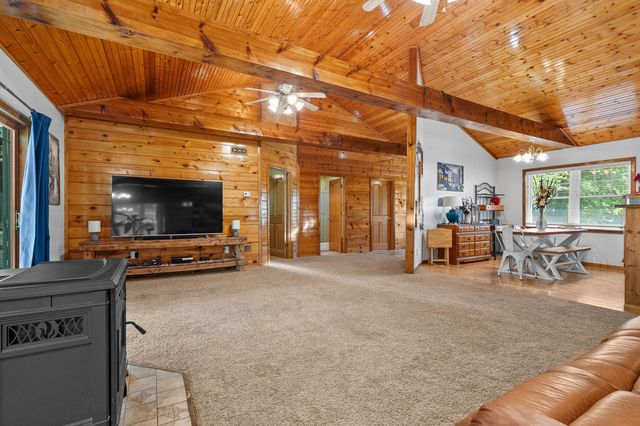 56200 California Road, Pokagon Twp, MI 49047