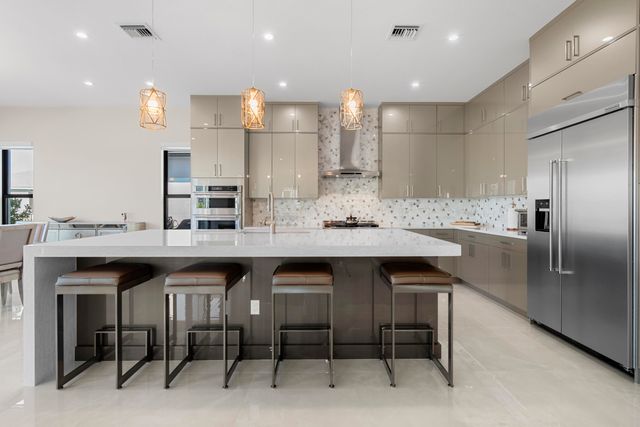 12510 Solana Bay Circle, Palm Beach Gardens, FL 33412