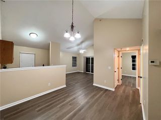 5600 NE 80th Terrace NE 3B, Kansas City, MO 64119