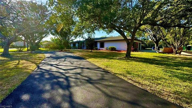 3644 Putter Point LN, Fort Myers, FL 33919