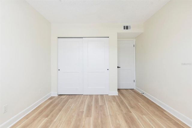 3740 58TH STREET N 106, St Petersburg, FL 33710