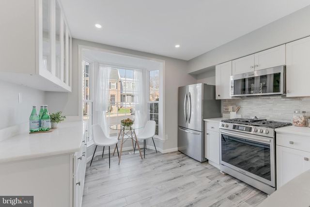 6749 TOWNE LANE RD, Mclean, VA 22101