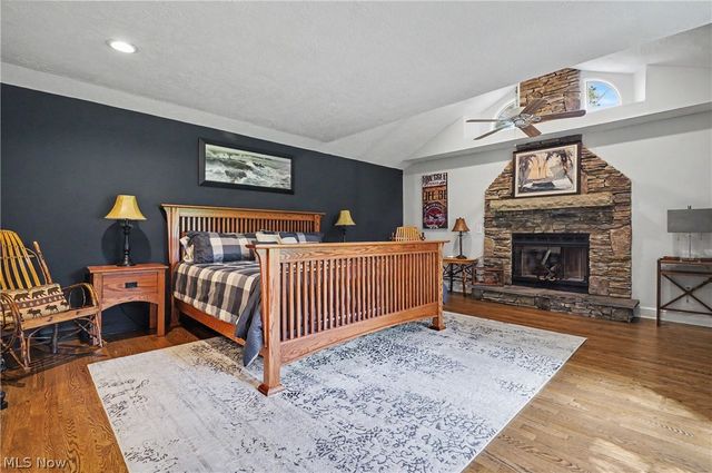 3020 Silver Lake Boulevard, Silver Lake, OH 44224