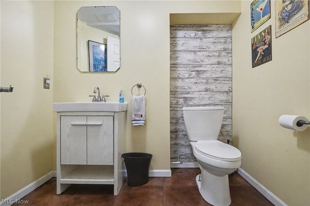 3020 Silver Lake Boulevard, Silver Lake, OH 44224
