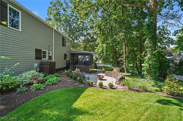 3020 Silver Lake Boulevard, Silver Lake, OH 44224
