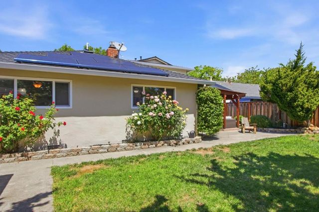 1396 Dentwood Drive, San Jose, CA 95118