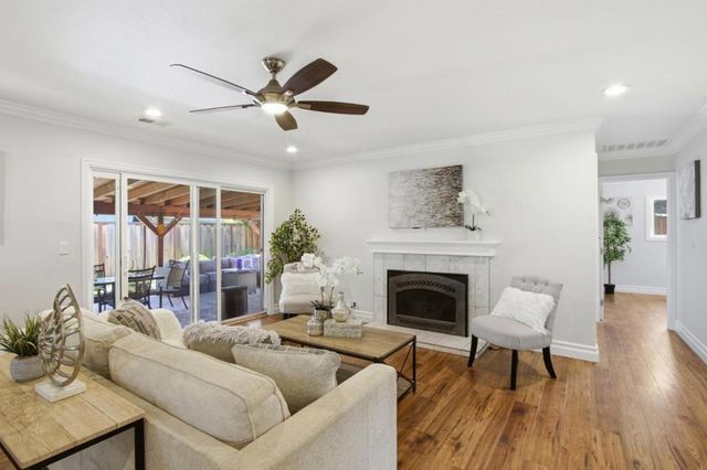 1396 Dentwood Drive, San Jose, CA 95118