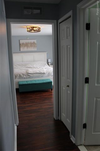 52133 Naugatuck Drive 25, Macomb, MI 48042