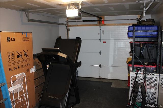 52133 Naugatuck Drive 25, Macomb, MI 48042