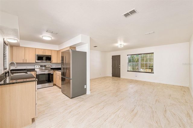 26 REDWOOD TRACK PASS, Ocala, FL 34472