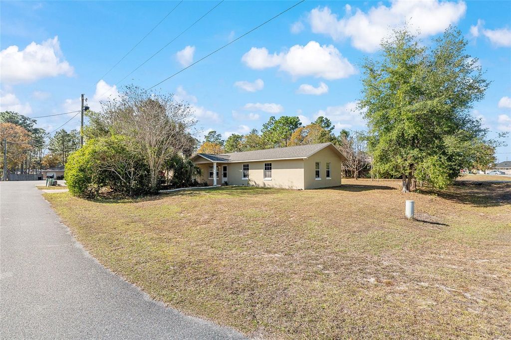 26 REDWOOD TRACK PASS, Ocala, FL 34472