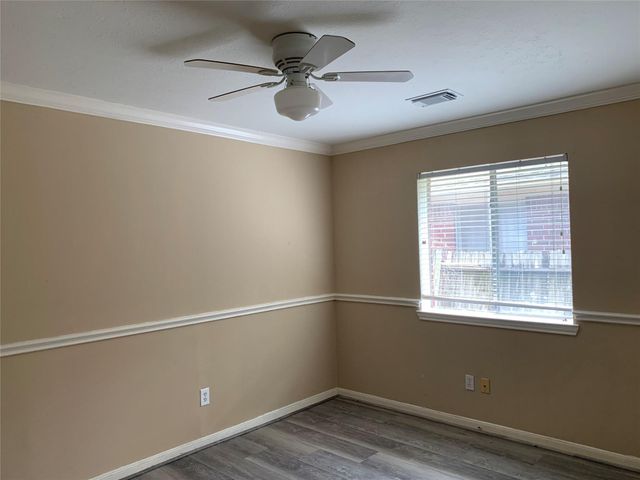 123 Chandler Court, Sugar Land, TX 77479
