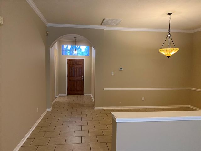 123 Chandler Court, Sugar Land, TX 77479