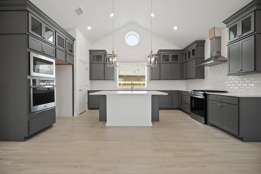 4138 Hazy Rock Lane, League City, TX 77573