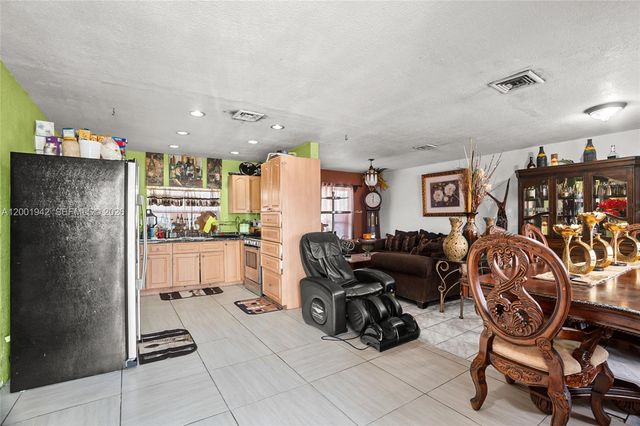 20154 NW 12th Pl, Miami Gardens, FL 33169