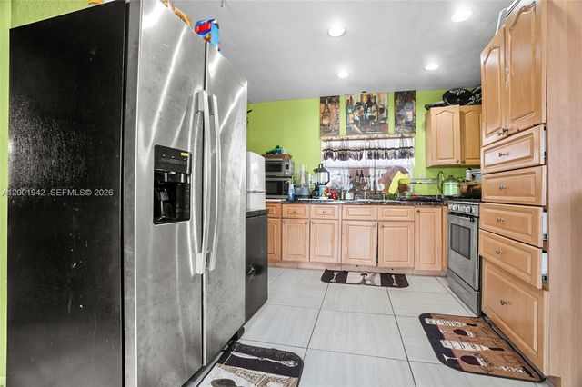 20154 NW 12th Pl, Miami Gardens, FL 33169