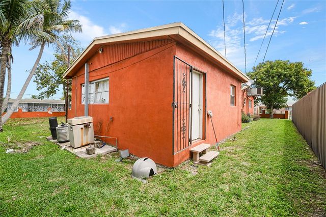 20154 NW 12th Pl, Miami Gardens, FL 33169