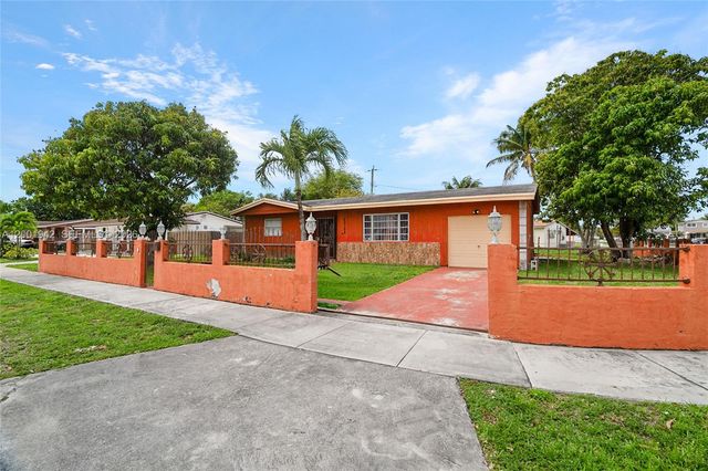 20154 NW 12th Pl, Miami Gardens, FL 33169
