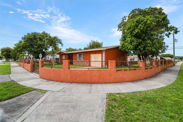 20154 NW 12th Pl, Miami Gardens, FL 33169
