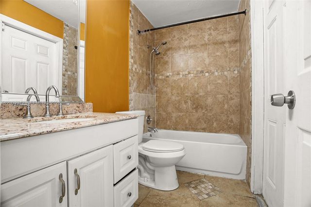 20154 NW 12th Pl, Miami Gardens, FL 33169