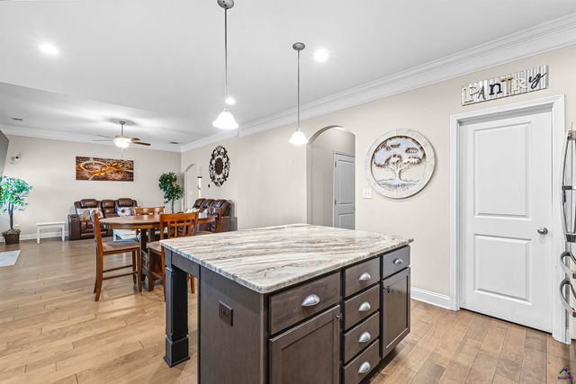 414 Newport Avenue, Kathleen, GA 31047