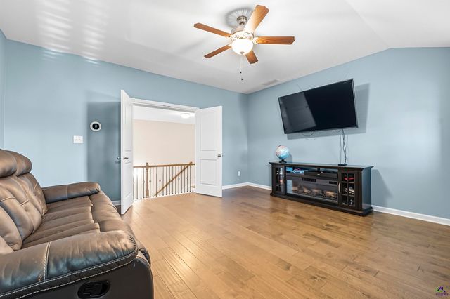 414 Newport Avenue, Kathleen, GA 31047