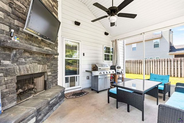 414 Newport Avenue, Kathleen, GA 31047