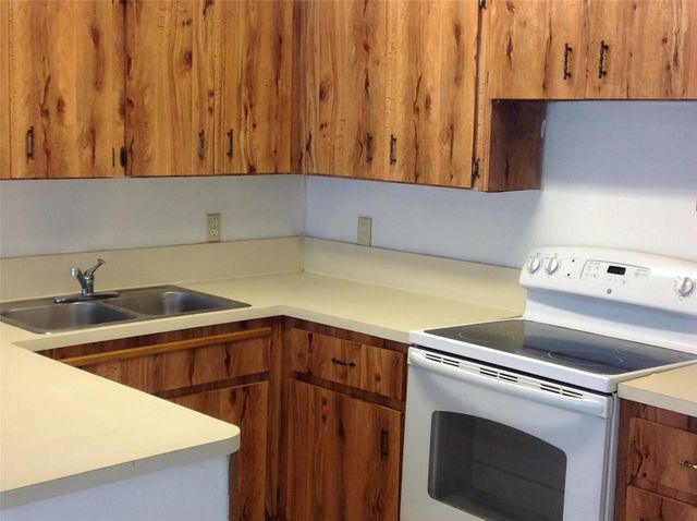 10815 NW 45th St, Coral Springs, FL 33065