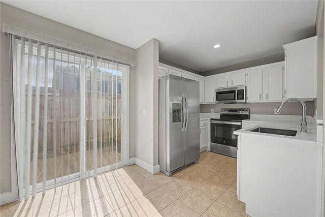 2729 Lenox Court, Springdale, AR 72764