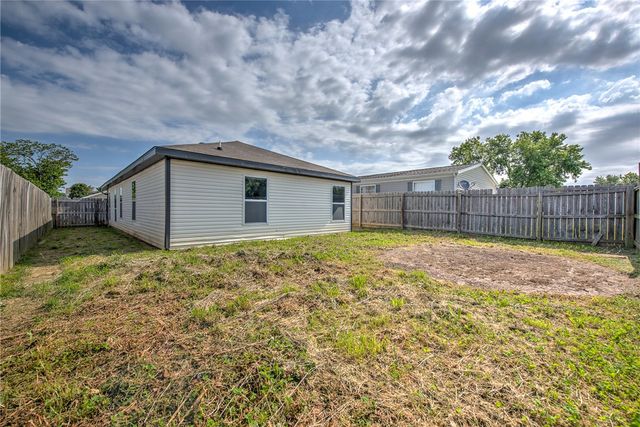 2729 Lenox Court, Springdale, AR 72764