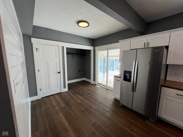 2627 Southeastern Avenue, Indianapolis, IN 46201