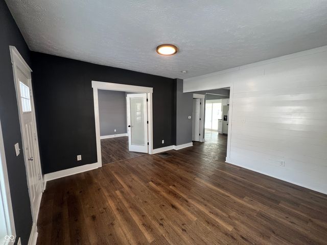 2627 Southeastern Avenue, Indianapolis, IN 46201