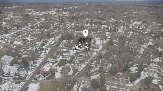 206 Stone Street, Thomasville, NC 27360