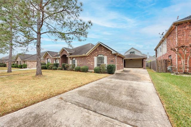 3218 Longhorn Circle, Manvel, TX 77578