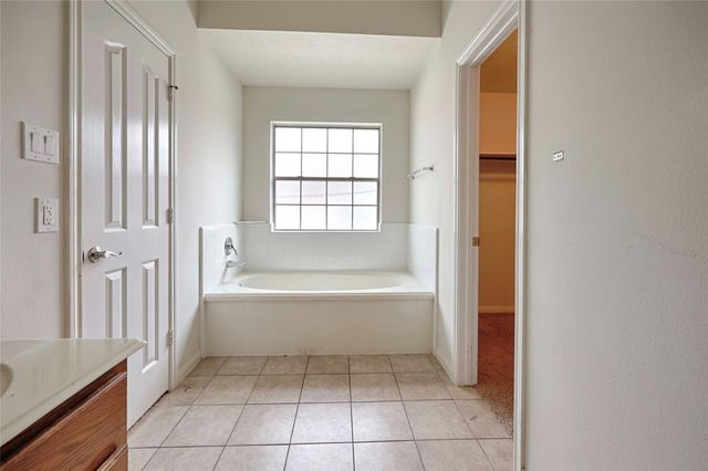 3218 Longhorn Circle, Manvel, TX 77578