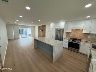 102 Alta, Port Hueneme, CA 93041