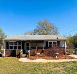 2849 Cockerham Street, Winston-salem, NC 27127