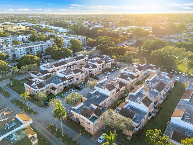 14903 SW 80th St 101, Miami, FL 33193