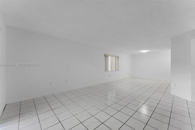 14903 SW 80th St 101, Miami, FL 33193