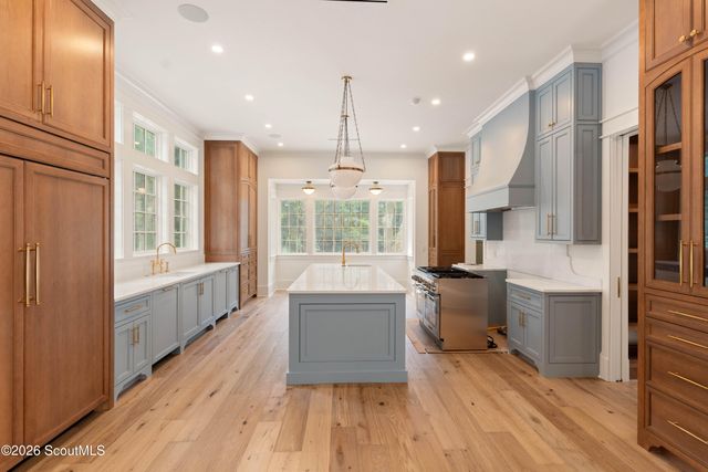 435 Pike's Bluff Drive, St. Simons Island, GA 31522