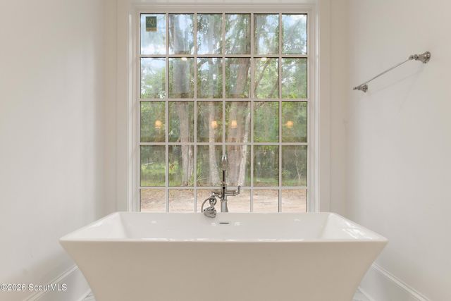 435 Pike's Bluff Drive, St. Simons Island, GA 31522