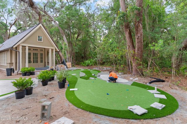 435 Pike's Bluff Drive, St. Simons Island, GA 31522