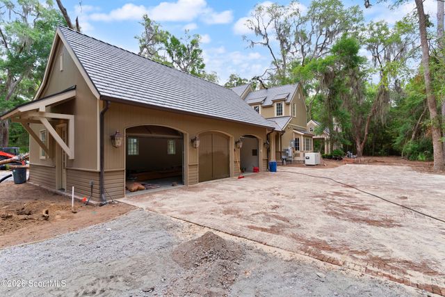 435 Pike's Bluff Drive, St. Simons Island, GA 31522